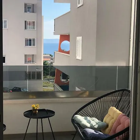 Apartment Flora